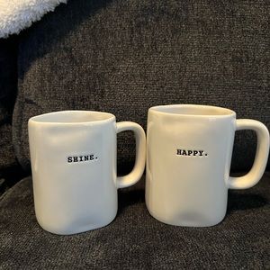 Rae Dunn mug set